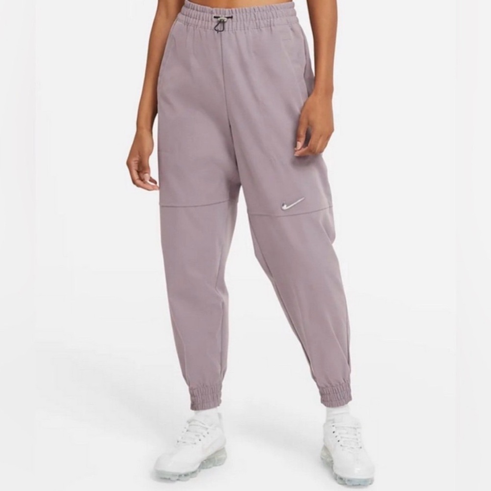 Nike Sportwear Pants Active Casual Travel Jogger Size S dusty purple
